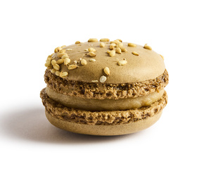 Macaron noisette-miso blanc  Pierre Marcolini